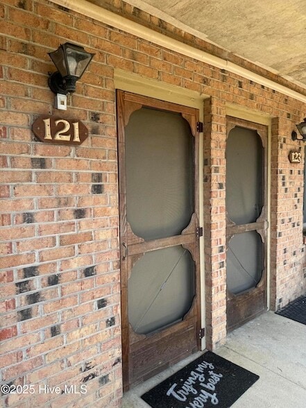 Building Photo - 7 Foxfire Blvd