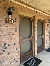 Building Photo - 7 Foxfire Blvd