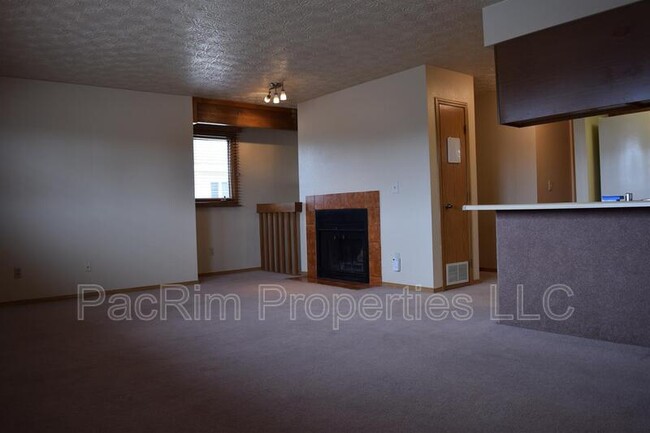 Building Photo - 3461 Nebula Cir
