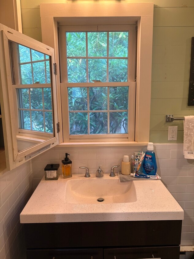 Foto principal - 22 Wiggins Pond Ln