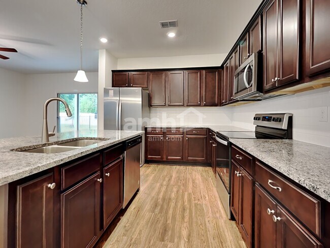 Foto del edificio - 2987 Hill Valley Ln