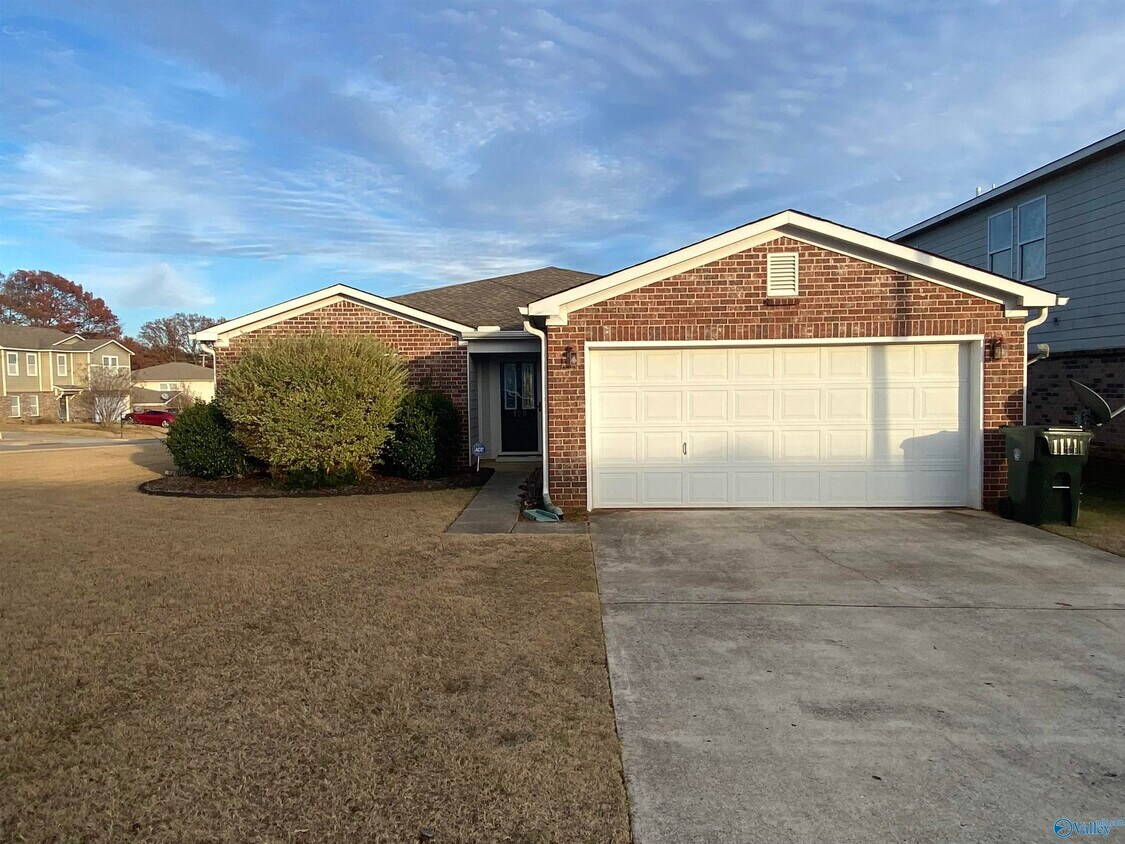 120 Sagebrook Dr, Madison, AL 35757 House Rental in Madison, AL