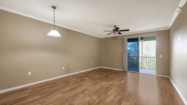 Photo - 4990 Baraldi Cir (Sarasota, FL) Apartments