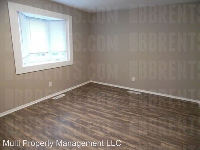 Building Photo - 3 br, 1 bath House - 433 Smalley Boulevard,