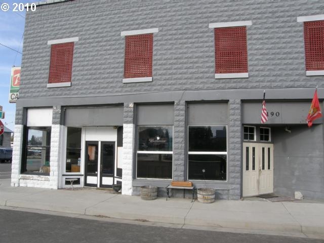 Primary Photo - 190 E St