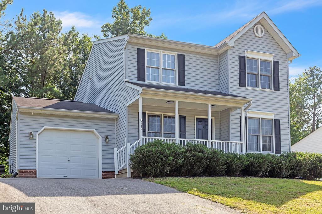 Foto principal - 8712 Oldham Rd