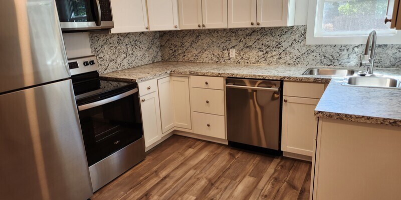 Primary Photo - Levens St Duplex