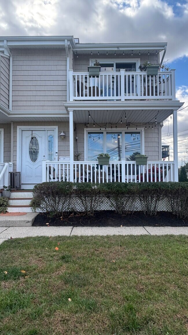 Foto del edificio - 4000 Bayshore Ave