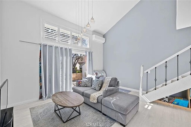 Foto del edificio - 21345 Norwalk Blvd