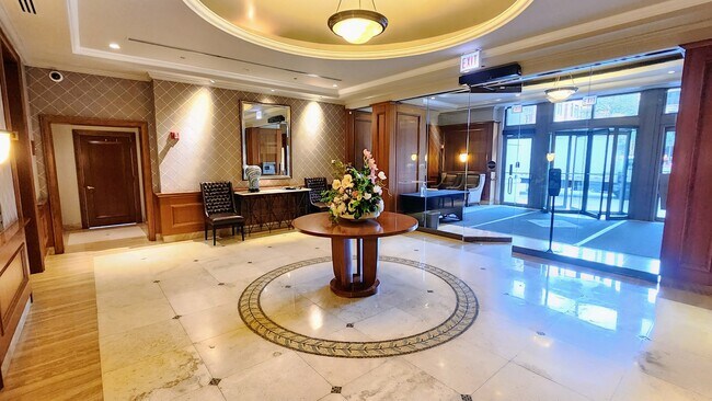 Foto del edificio - 1322 S Prairie Ave