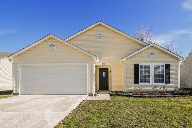 Building Photo - 2217 Westmere Dr