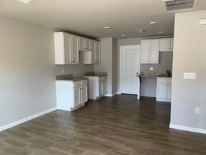 Building Photo - 2942 Evans Ave