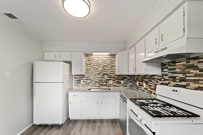 Foto del edificio - 3460 Willowrun Dr
