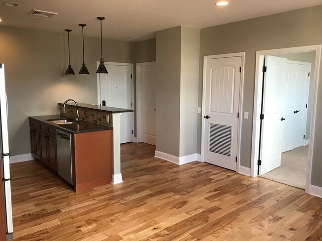 Foto del edificio - 11 W Market St