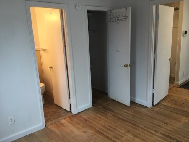 Primary Photo - 1134 Everett Ave