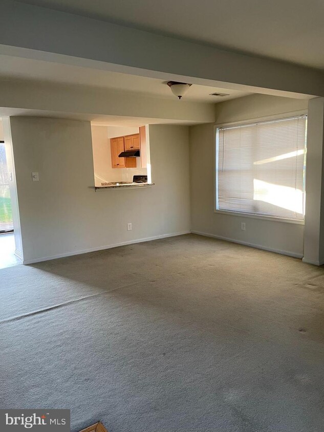 Foto principal - 6606 Brave Ct