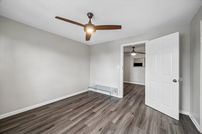 Building Photo - 7837 Dayton St