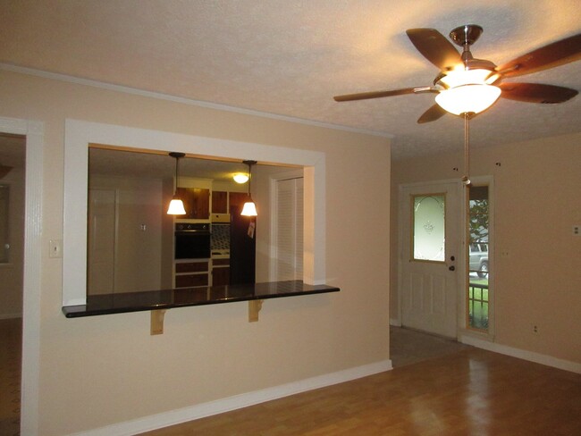 Foto del edificio - Charming 3 Bedroom