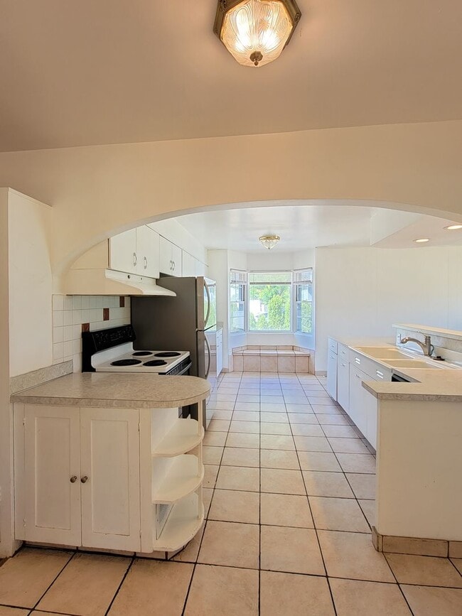 Building Photo - Single Family Home for Rent