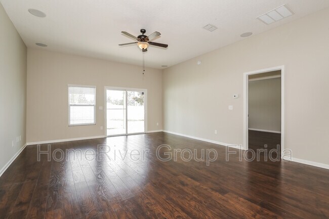 Building Photo - 3904 Great Falls Loop