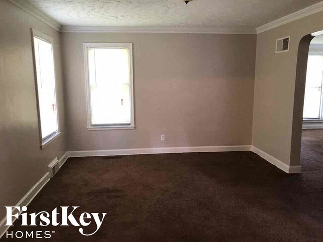 Building Photo - 4758 S Milnor Dr