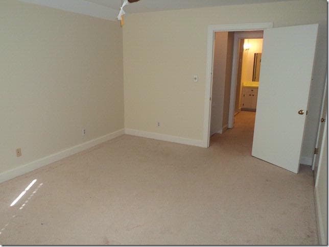 Building Photo - 2232 Nash Pl N