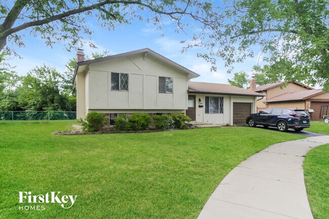 Foto del edificio - 5144 Oakwood Ct