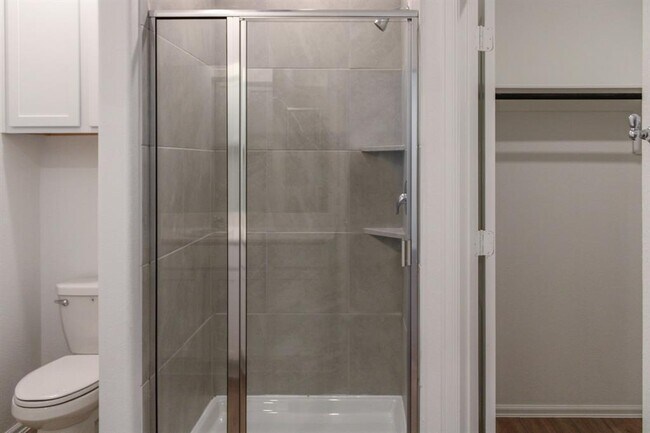 Foto del edificio - 3006 Wedgewood Cove Way