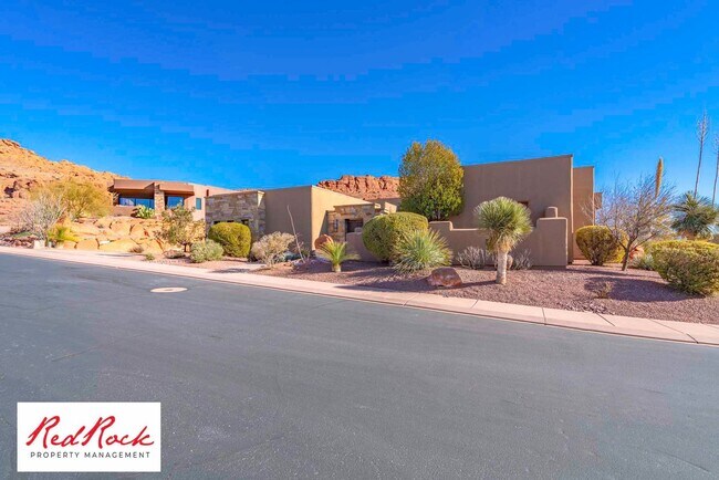 Foto del edificio - Incredible 4 Bedroom, 4 Bathroom FULLY FURNISHED Property in The Cliffs with a Private Pool! 18 M...