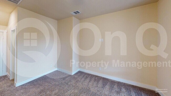 Foto del edificio - 2421 Magalia Ln