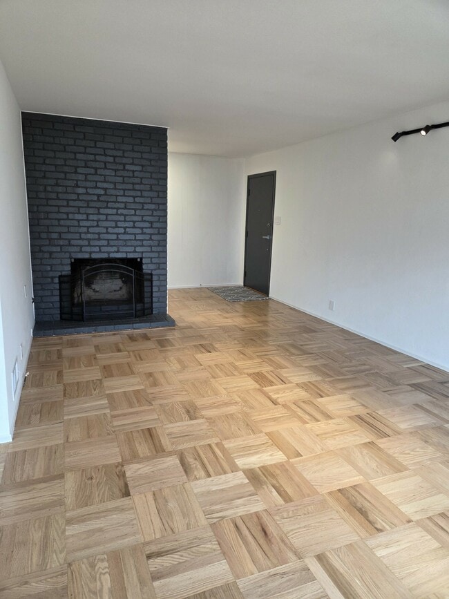 Building Photo - 44 Santa Elena Ave
