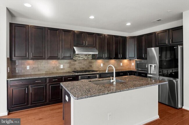 Foto del edificio - 3073 Rittenhouse Cir