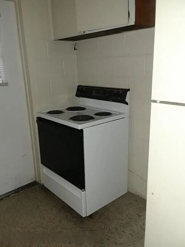 Building Photo - 822 S Parramore Ave