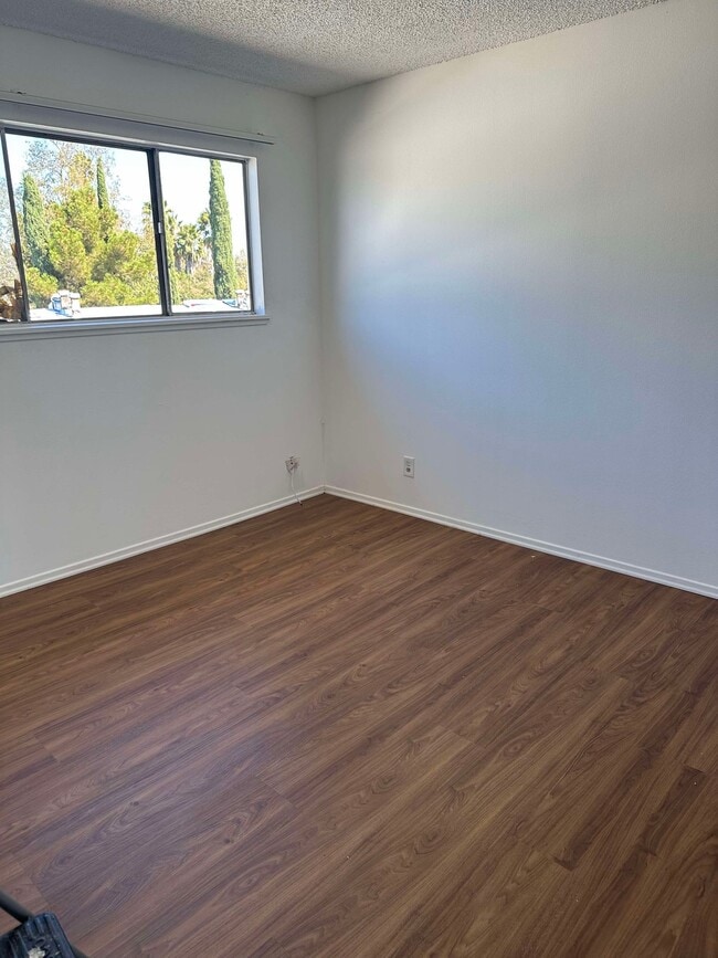 Building Photo - 14311 Addison St