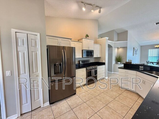 Foto del edificio - 600 Eagle Pointe S