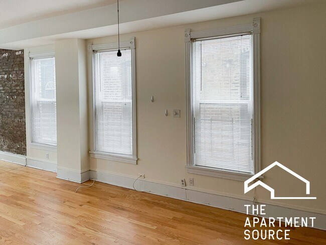 Building Photo - 1206 W Wrightwood Ave