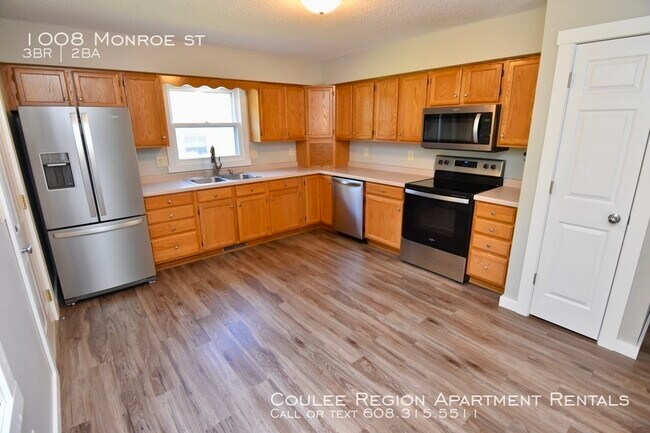 Foto del edificio - 1008 Monroe St