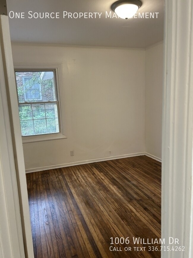 Building Photo - 1006 William Dr