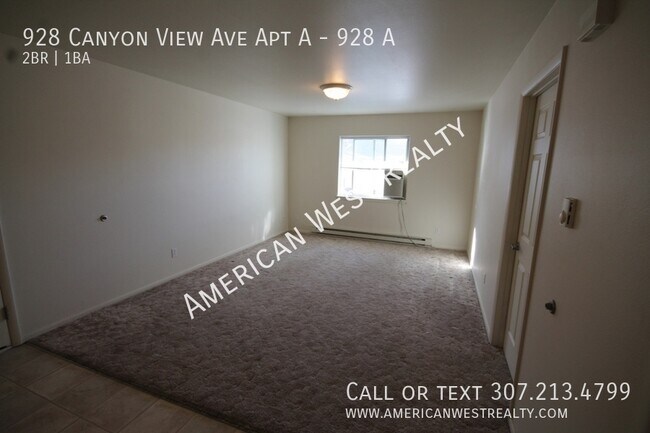 Building Photo - 928 Canyon View Ave