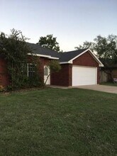 Building Photo - 7901 Thompson Pkwy