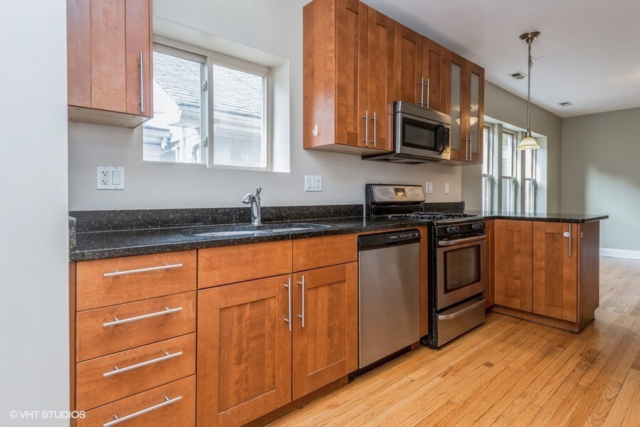 Foto principal - 6435 N Richmond St