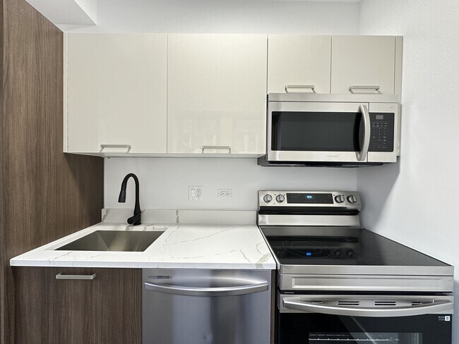 Foto del edificio - 1555 W Hollywood Ave