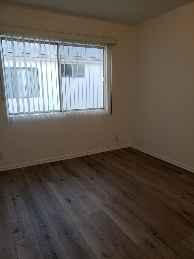 Foto del edificio - 1248 11th St