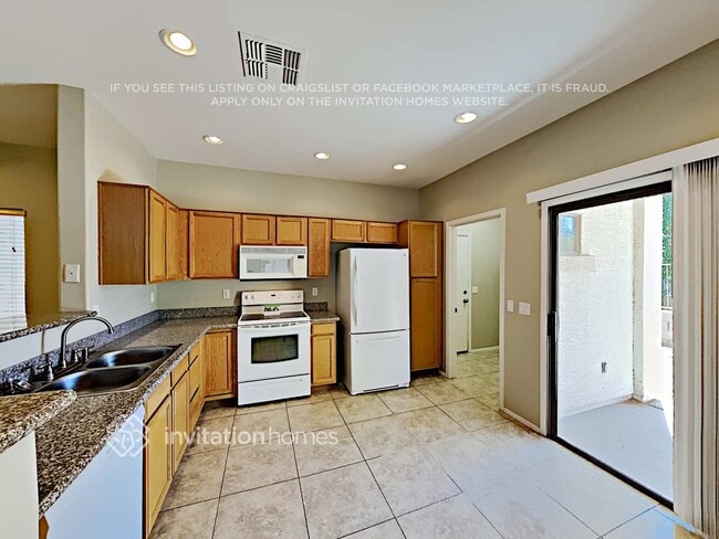 Foto del edificio - 7627 E Boise St