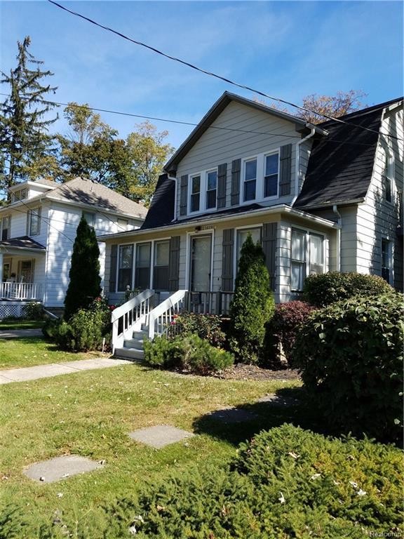 Foto principal - 23020 Maple Ave