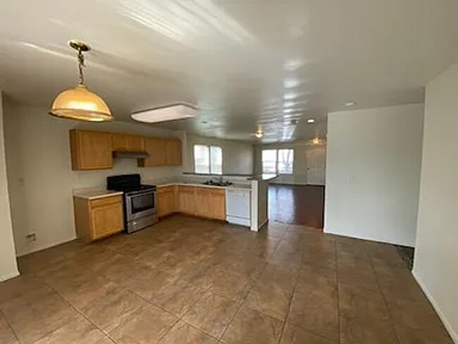 Building Photo - 1260 Brightday Dr