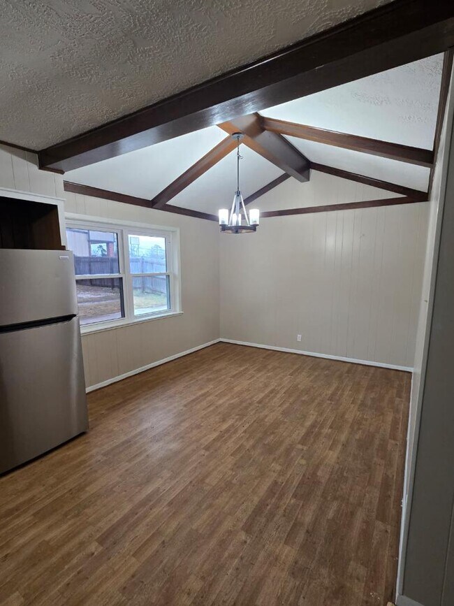 Building Photo - 7210 Headlee Rd