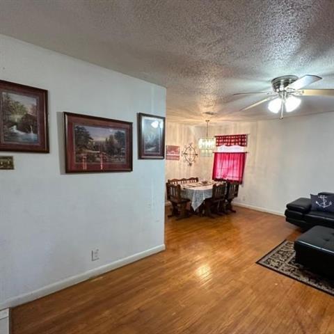 Foto del edificio - 2438 5 Mile Cir