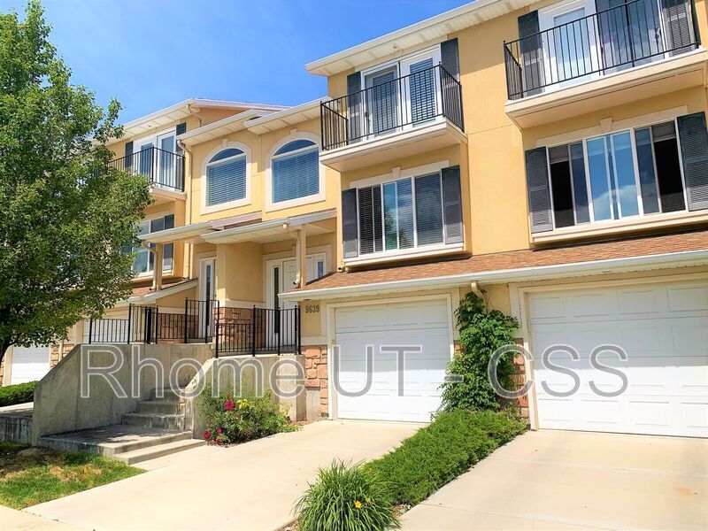 Foto principal - 9639 S Villa Springs Cove