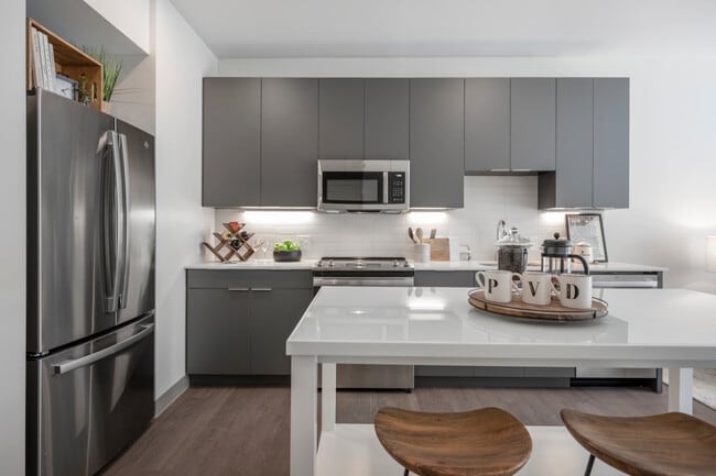 Photo - Emblem 125 Apartments